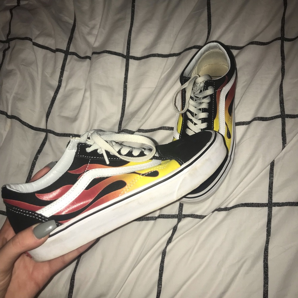 old skool flame vans